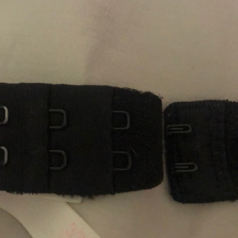 Push-Up Bra - image 5